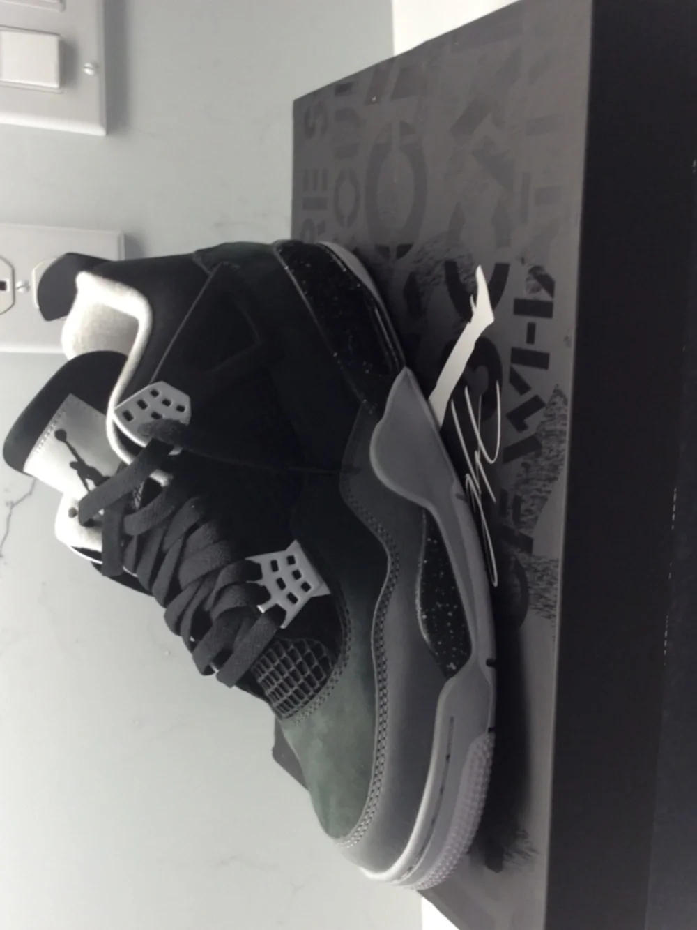 AIR JORDAN 4 “FEAR” PACKS size 8.5 unworn brand new got wrong size